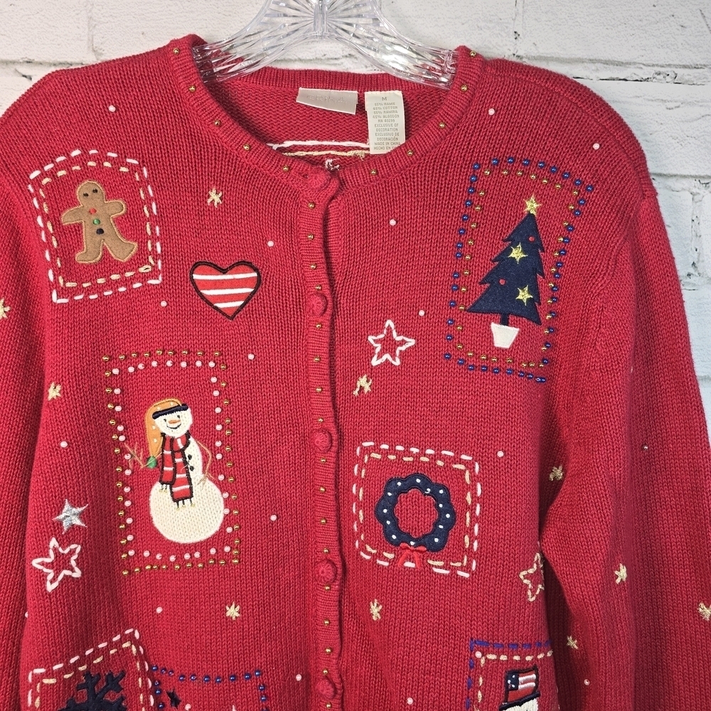 VINTAGE ERIKA CHRISTMAS CARDIGAN RED SNOWMEN CHRISTMAS TREE GINGERBREAD WOMENS M - Picture 2 of 8
